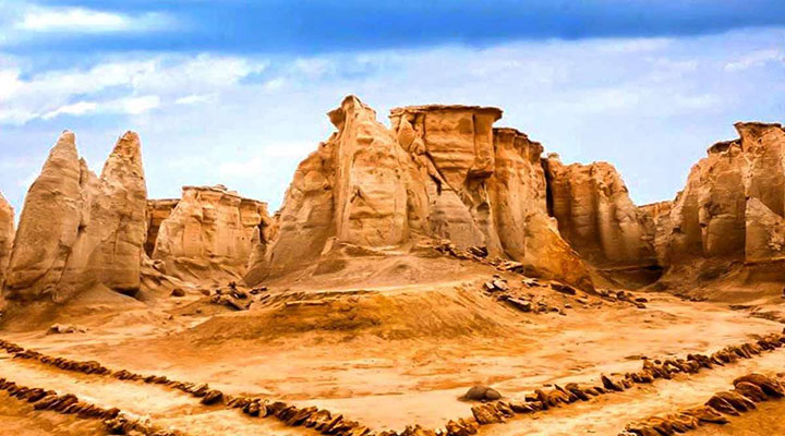 دره ستارگان یکی از مهیجترین جاهای دیدنی ایران در زمستان است.