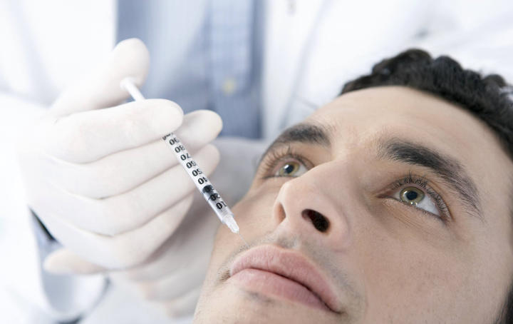 مراجعه به افراد غیرمتخصص برای تزریق ژل به بینی