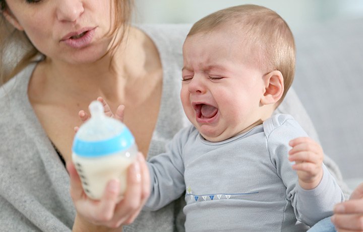 چه دلایلی به جز گرسنگی و خستگی موجب گریه نوزاد می شود - 7 نكته كه پدران و مادران تازه وارد بايد بدانند