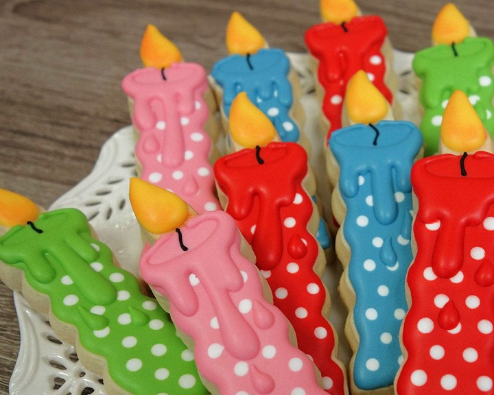 شمع خوراکی ابزاری برای تزئین تولد