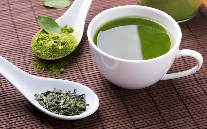 اسکراب چای سبز یک اسکراب خانگی برای پوست چرب
