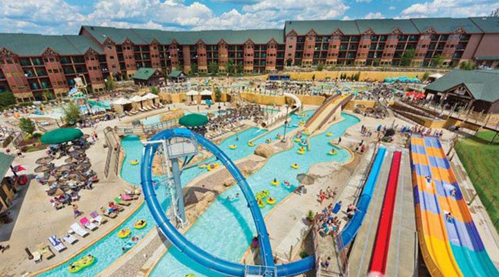 Noah's Ark Water Park in the Midwestern United States is one of the world's water parks