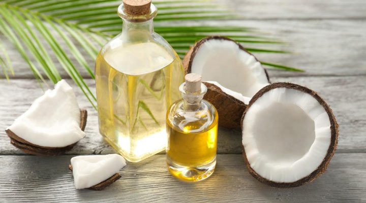 فواید روغن نارگیل در رشد دوباره موهای ریخته شده ثابت شده است