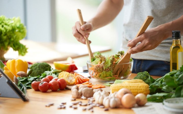 پختن غذاهای جدید برای پیشگیری از آلزایمر در سالمندان