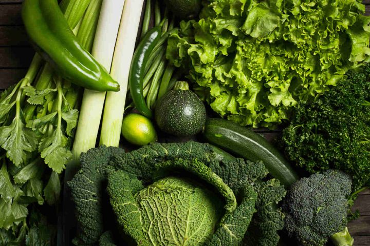 سبزیجات برگ سبز - یکی از راه‌های پیشگیری از سرطان سینه