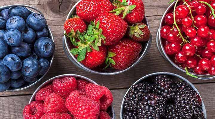 توتها برای پیشگیری از سرطان سینه مفید هستند