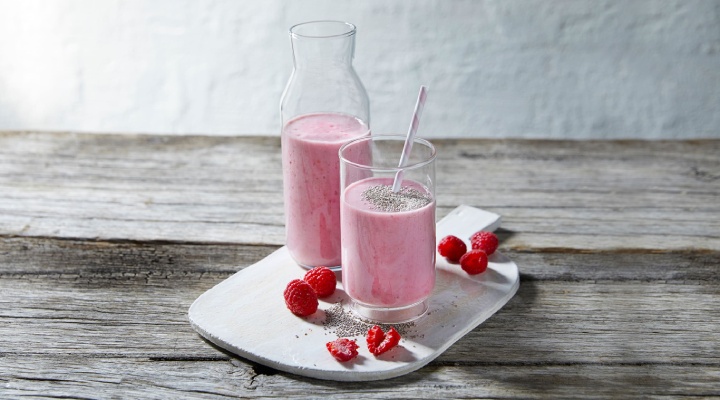 شیک پروتئین توت‌فرنگی-شیرسویا ‏یک نوشیدنی پروتئینی ایده‌آل برای گیاه‌خواران در تمامی رده‌های سنی به‌شمار می‌رود.‏