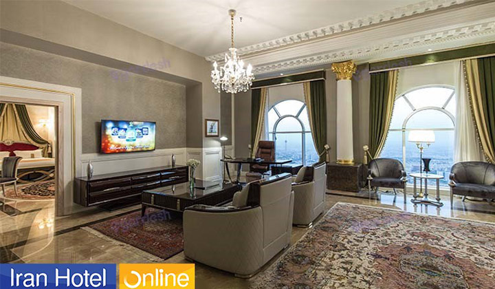 داخل اتاق هتل 5 ستاره اسپیناس پالاس تهران