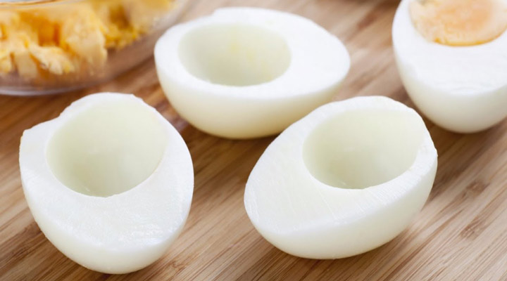 زرده تخممرغ را باید کامل حذف کرد - باور اشتباه درباره لاغری و کاهش وزن