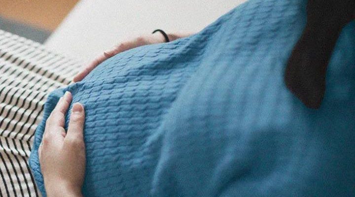 Taking levothyroxine tablets during pregnancy