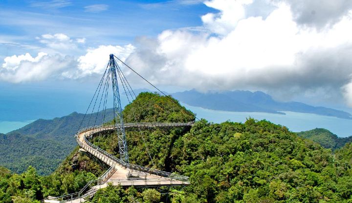 پل آسمان لنگکاوی در مالزی - ترسناک ترین پل های جهان