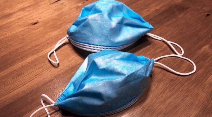 آزمایش گرهزدن کشهای ماسک سهلایه پزشکی و نتایج حاصل از آن در مقایسه با استفاده از دو ماسک