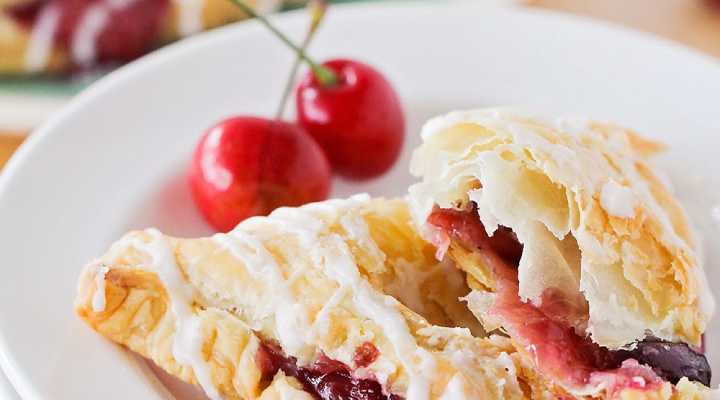 شیرینی گیلاسی یک شیرینی آسان