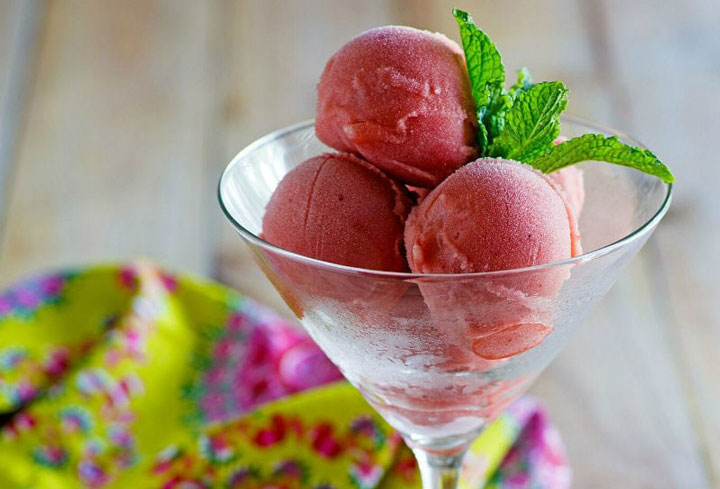 دسر شب یلدا ـ شربت هندوانه ای