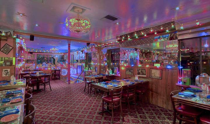 عجیب ترین رستوران های دنیا - رستوران The Bubble Room، جزیره کاپتیوا، فلوریدا