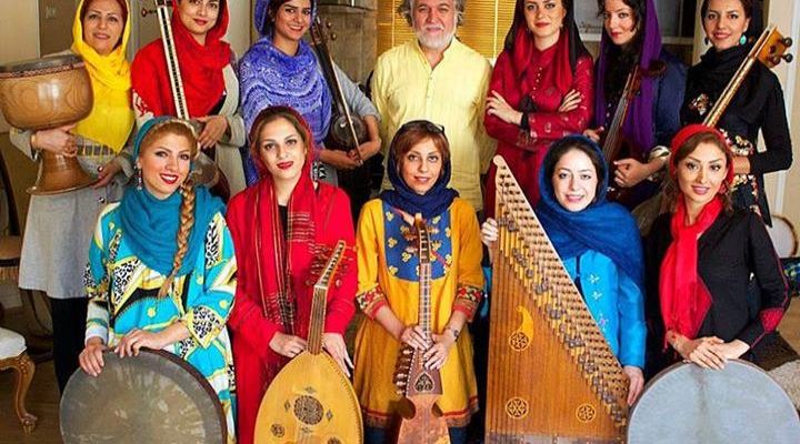 ماه بانو از گروه های موسیقی سنتی ایرانی