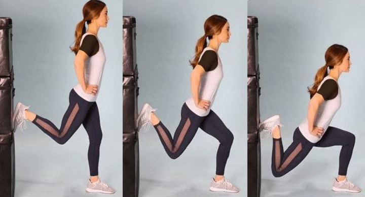 ورزش با دیوار؛ ۱۶ حرکت ورزشی برای خانه یا محل کار 5 ورزش با دیوار - اسپلیت اسکوات با قراردادن پای عقبی روی دیوار