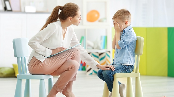 روانشناسی کودک برای کمک به کودک افسرده