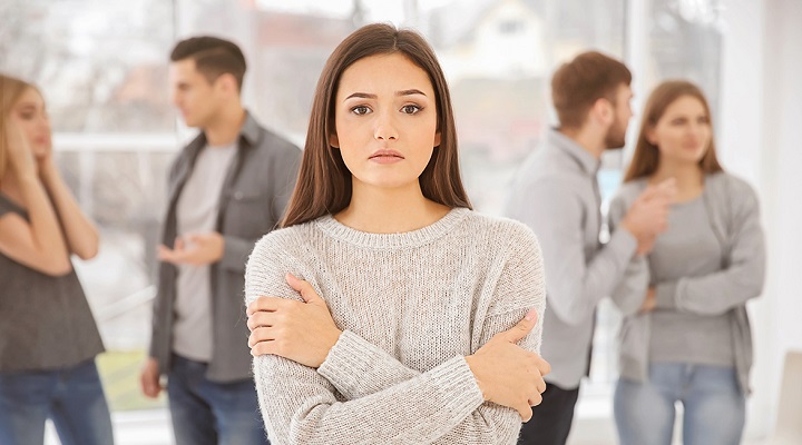 استرس ملاقات با افراد جدید