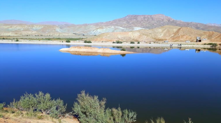 بند خاکی عبدلآباد