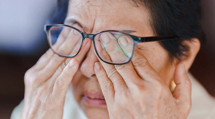 از‌دست‌دادن بینایی از علائم سکته چشمی