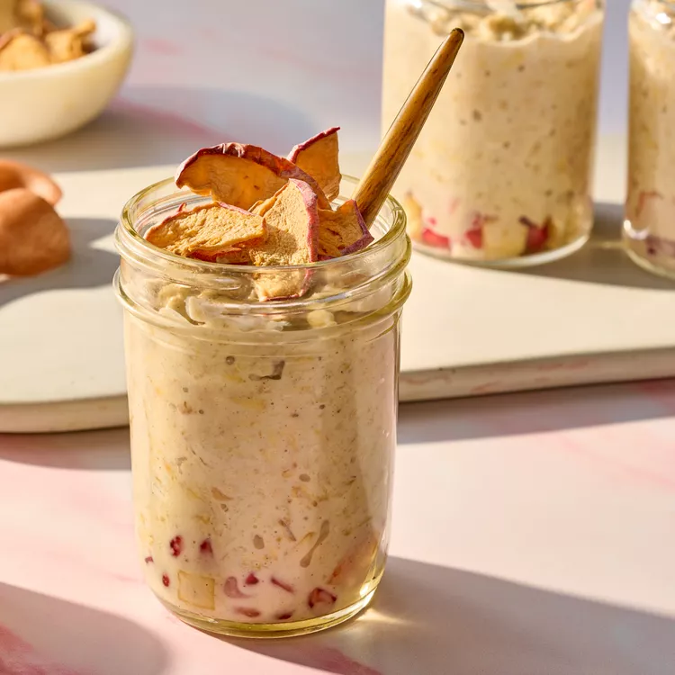 Apple Pomegranate Overnight Oats Beauty 01381 preview maxWidth 4000 maxHeight 4000 ppi 300 quality 100 8b6f335a5b8043b8b4412a24f46e09a5