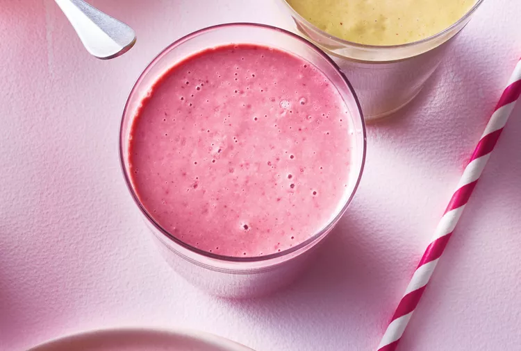 fruit yogurt smoothie 318a0036fcf048038a376d98b6aaf742