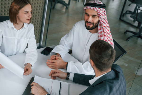 چگونه در دبی صاحب شرکت شویم و چقدر هزینهبر است؟