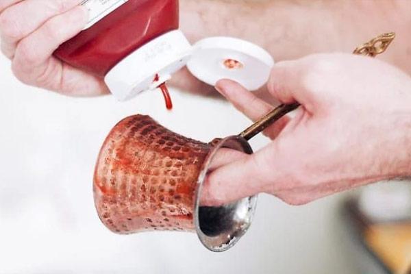 ظروف مسی با چه چیزی تمیز میشود
