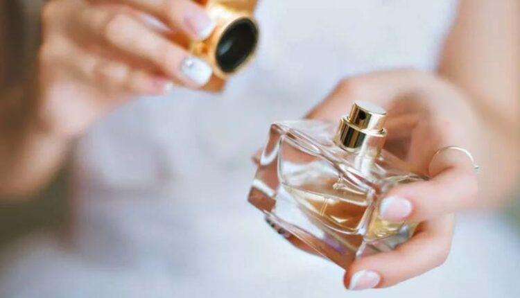 نقاط ممنوعه بدن برای عطر زدن